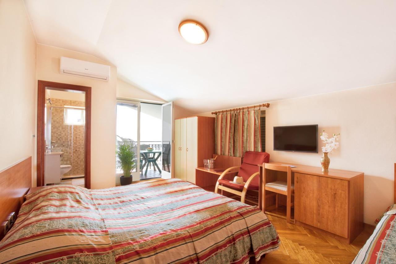 Villa Sveta Eufemija Bed End Breakfast I Rovinj Ngoại thất bức ảnh