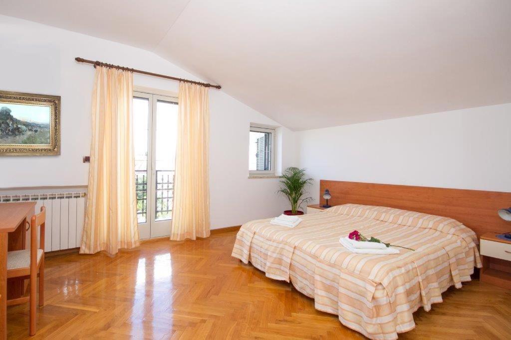 Villa Sveta Eufemija Bed End Breakfast I Rovinj Ngoại thất bức ảnh