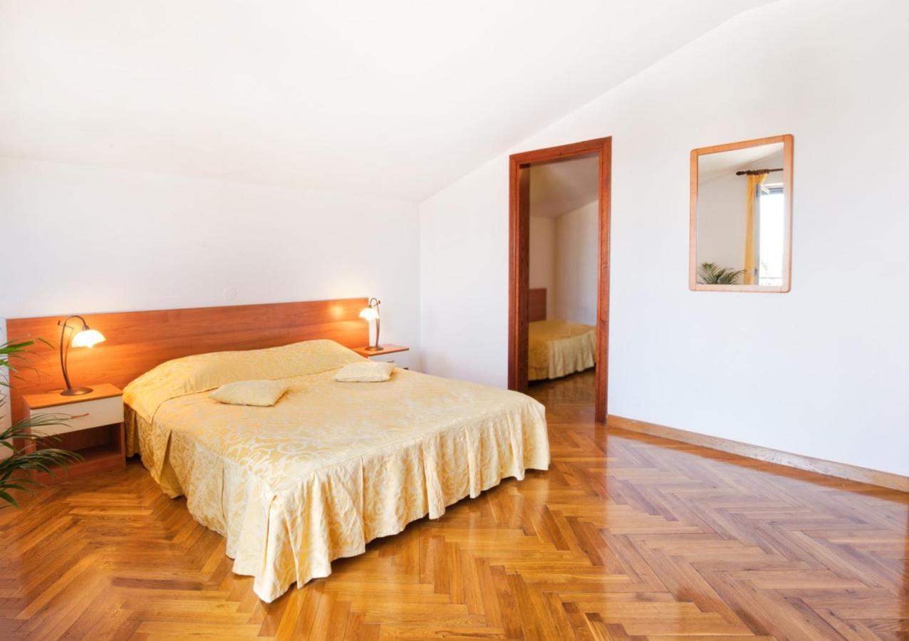 Villa Sveta Eufemija Bed End Breakfast I Rovinj Ngoại thất bức ảnh
